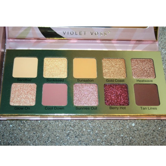 🌟$5 add on🌟Violet Voss Eyeshadow palette - Picture 5 of 8